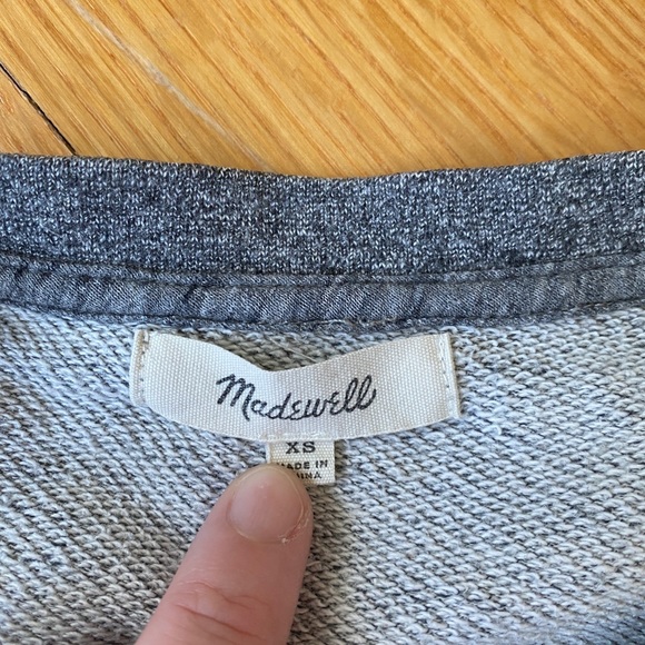 Madewell Gray Crop Sweatshirt Size XS Big Sky Montana - Picture 3 of 5
